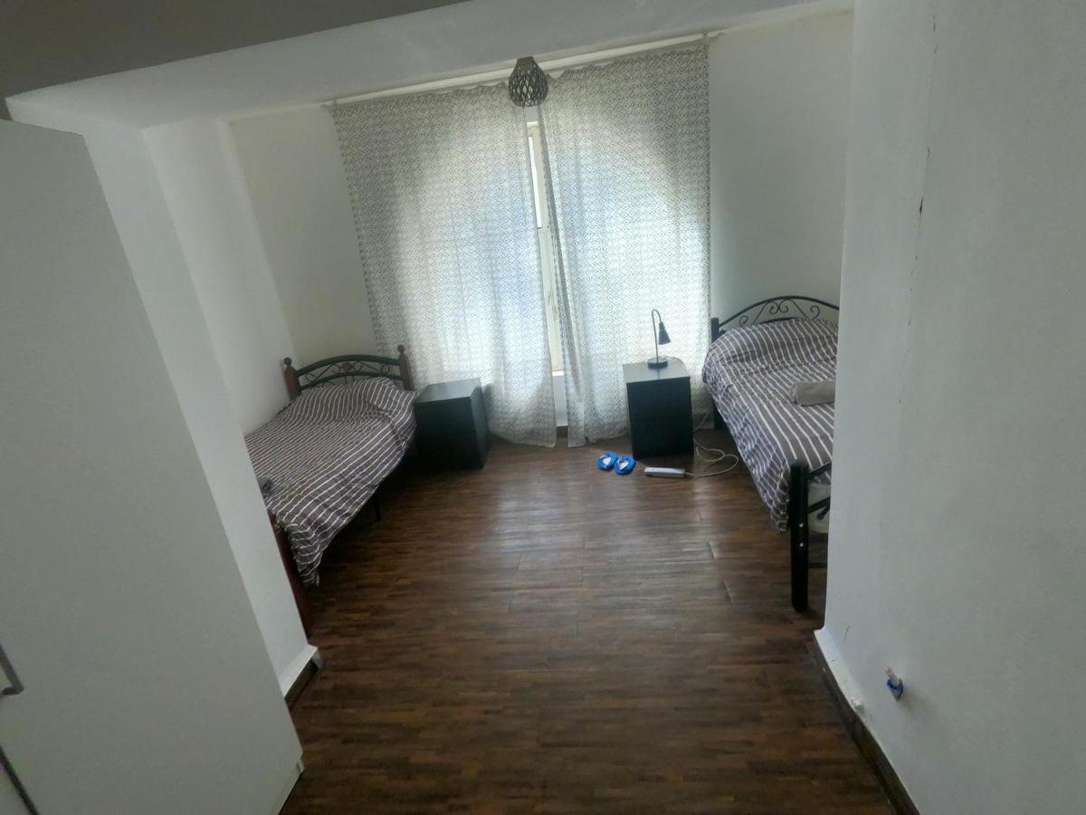 Karrain Villa-The Apartment Madaba Bagian luar foto